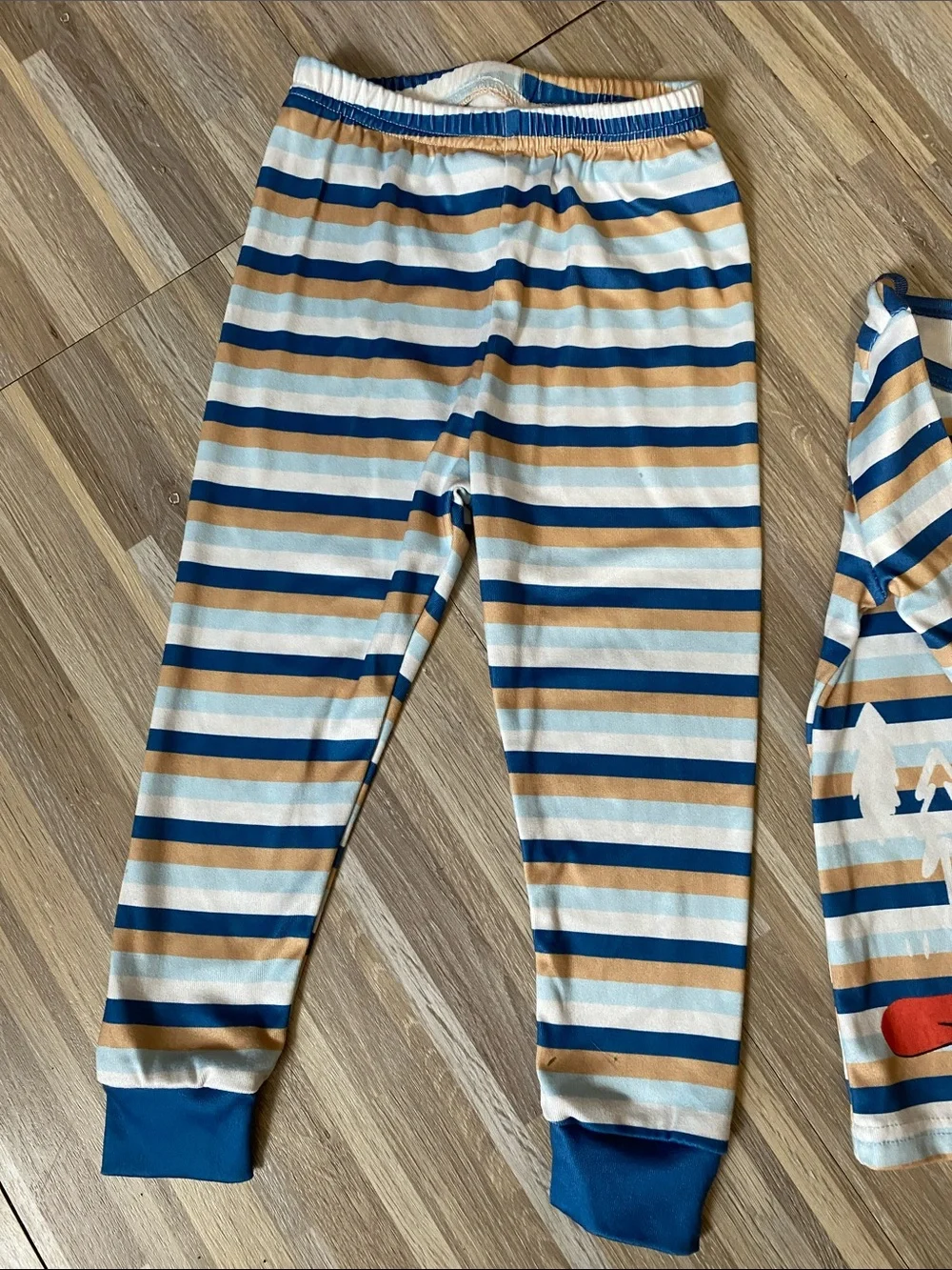 SHEIN Polar Bear 2 piece pajama set size toddler boys 3T